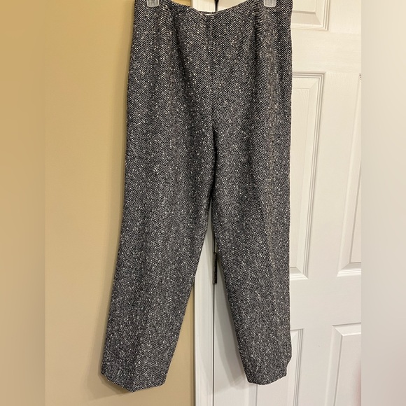 Talbots Size 10 petite winter weight pants, great condition, lined. - Picture 2 of 6